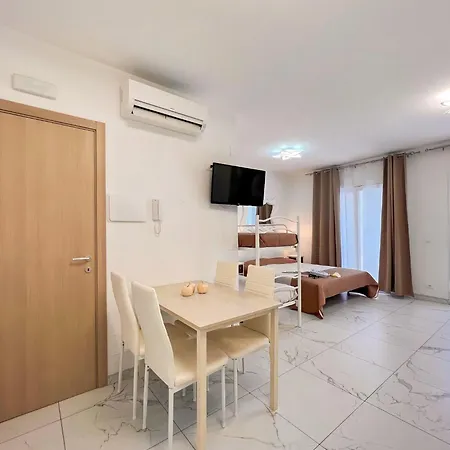 Comfy In Апартаменты Бибионе